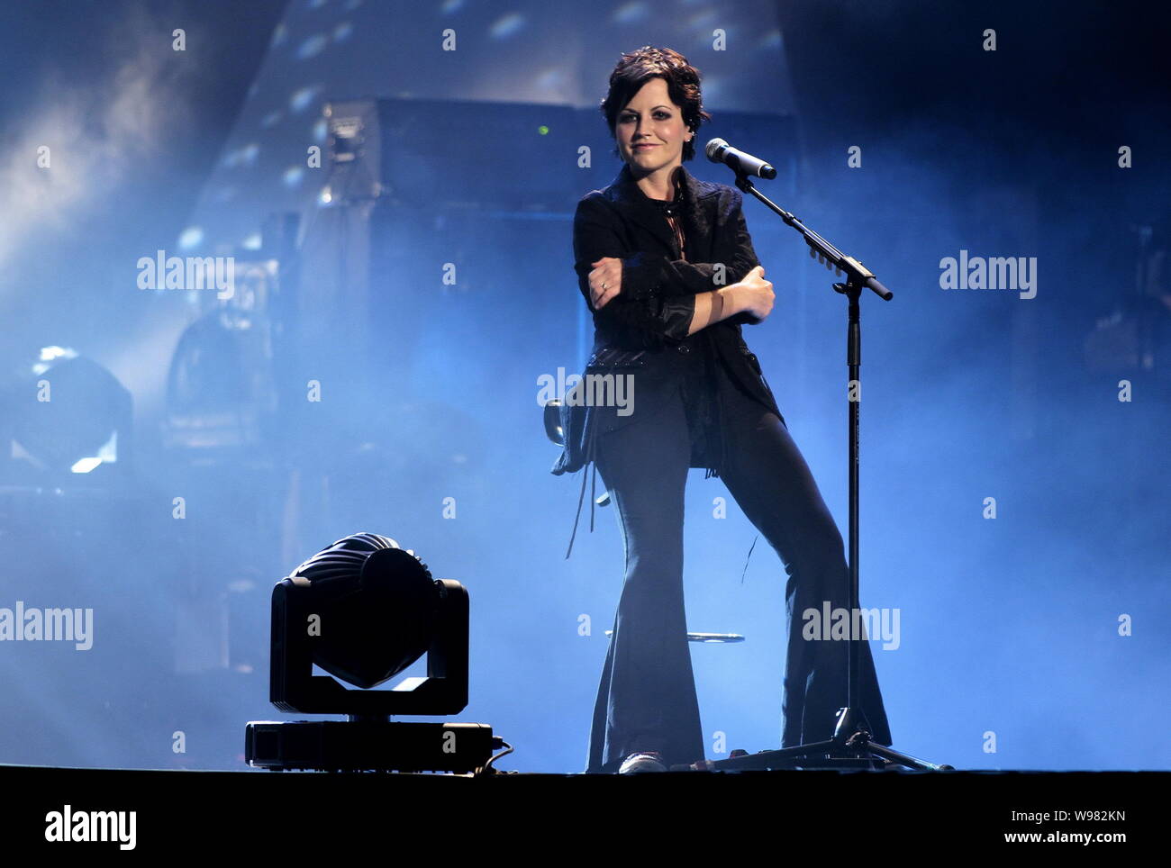 Irish Rock Band The CranBerries führt bei einem Konzert auf der China Tour bei MasterCard Zentrum in Peking, China, 28. Juli 2011. Stockfoto