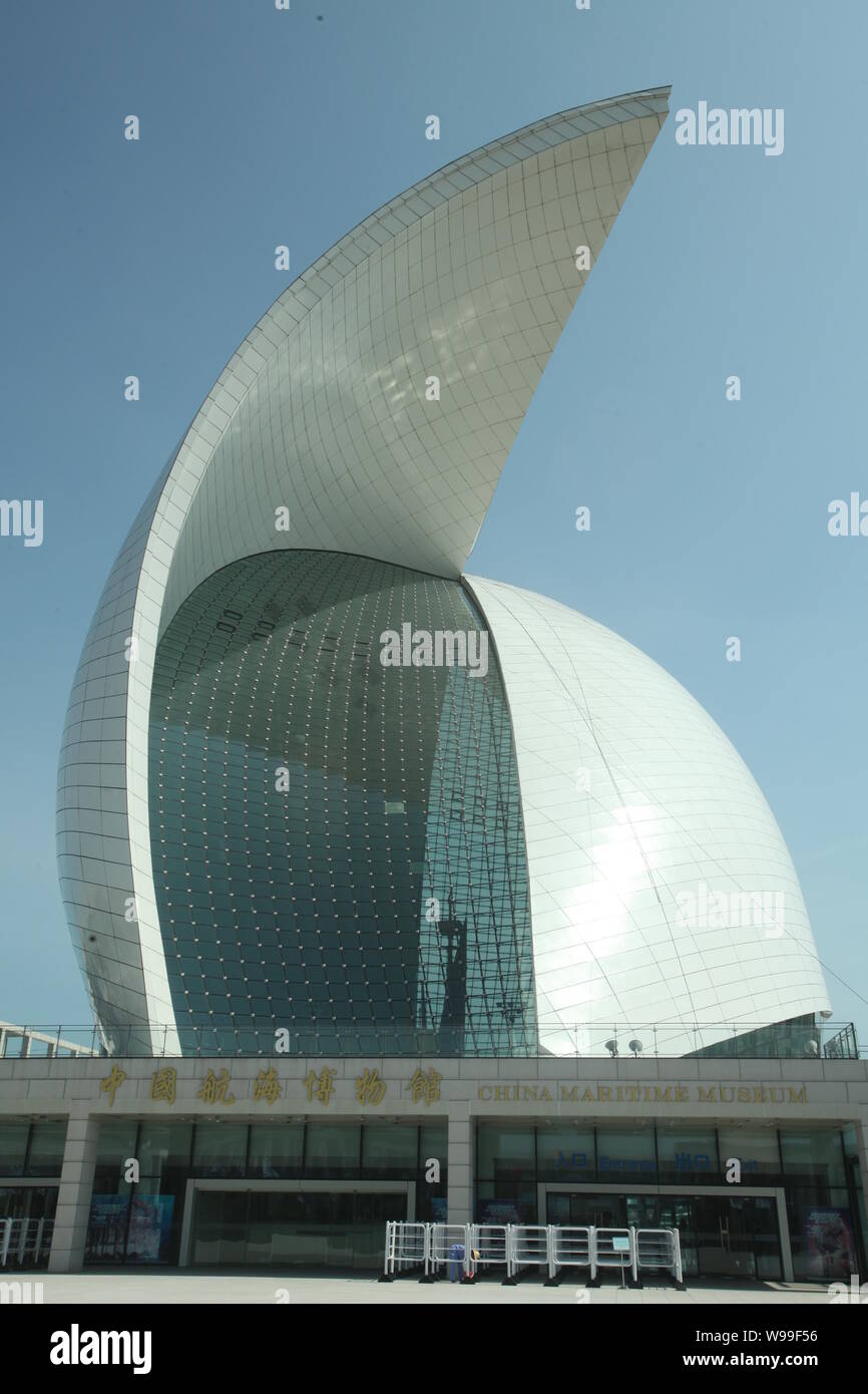 ---- Blick auf die China Maritime Museum in Shanghai, China, 28. Juli 2011. Die 500 Millionen yuan Museum (US $ 73,8 Mio.) ist Co - entworfen von Architec Stockfoto