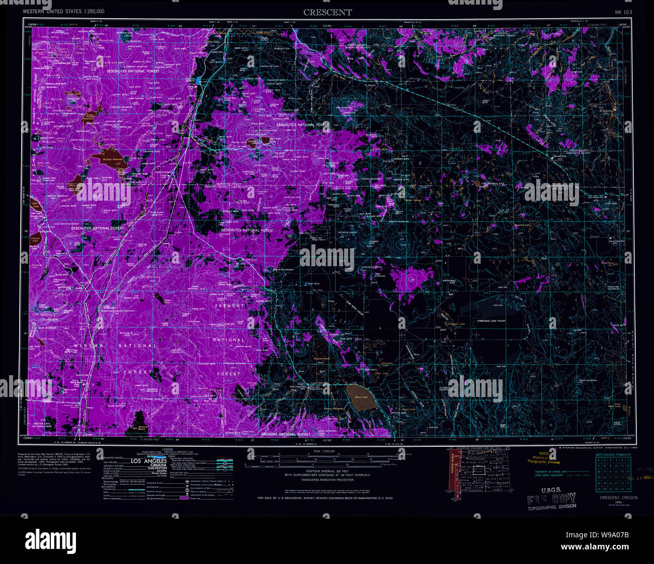 USGS Topo Karte Oregon Halbmond 283319 1955 250000 invertiert Wiederherstellung Stockfoto USGS Topo Karte Oregon Halbmond 283319 1955 250000 invertiert Wiederherstellung Stockfoto