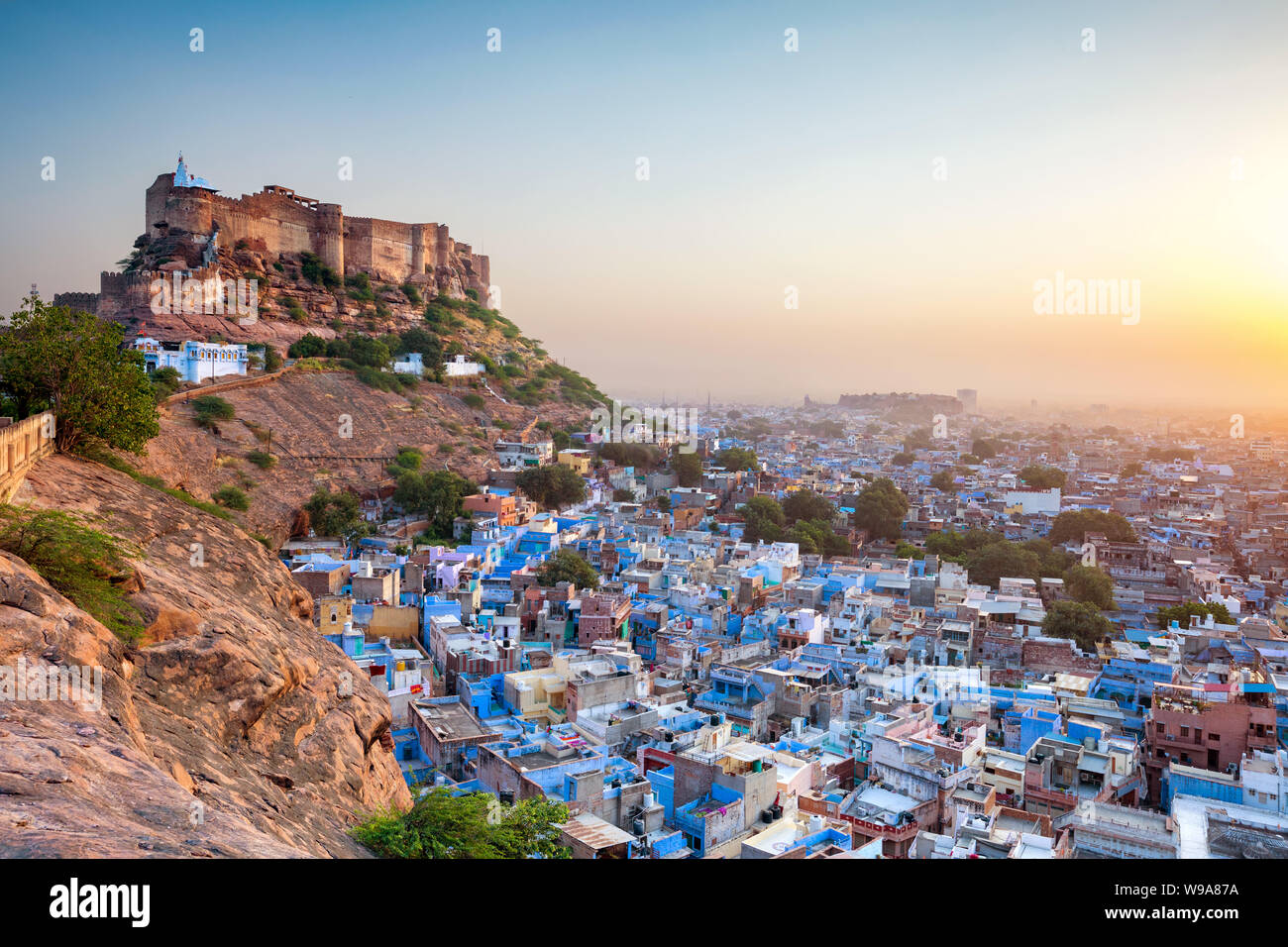 Die blaue Stadt und Mehrangarh Fort in Jodhpur. Rajasthan, Indien Stockfoto