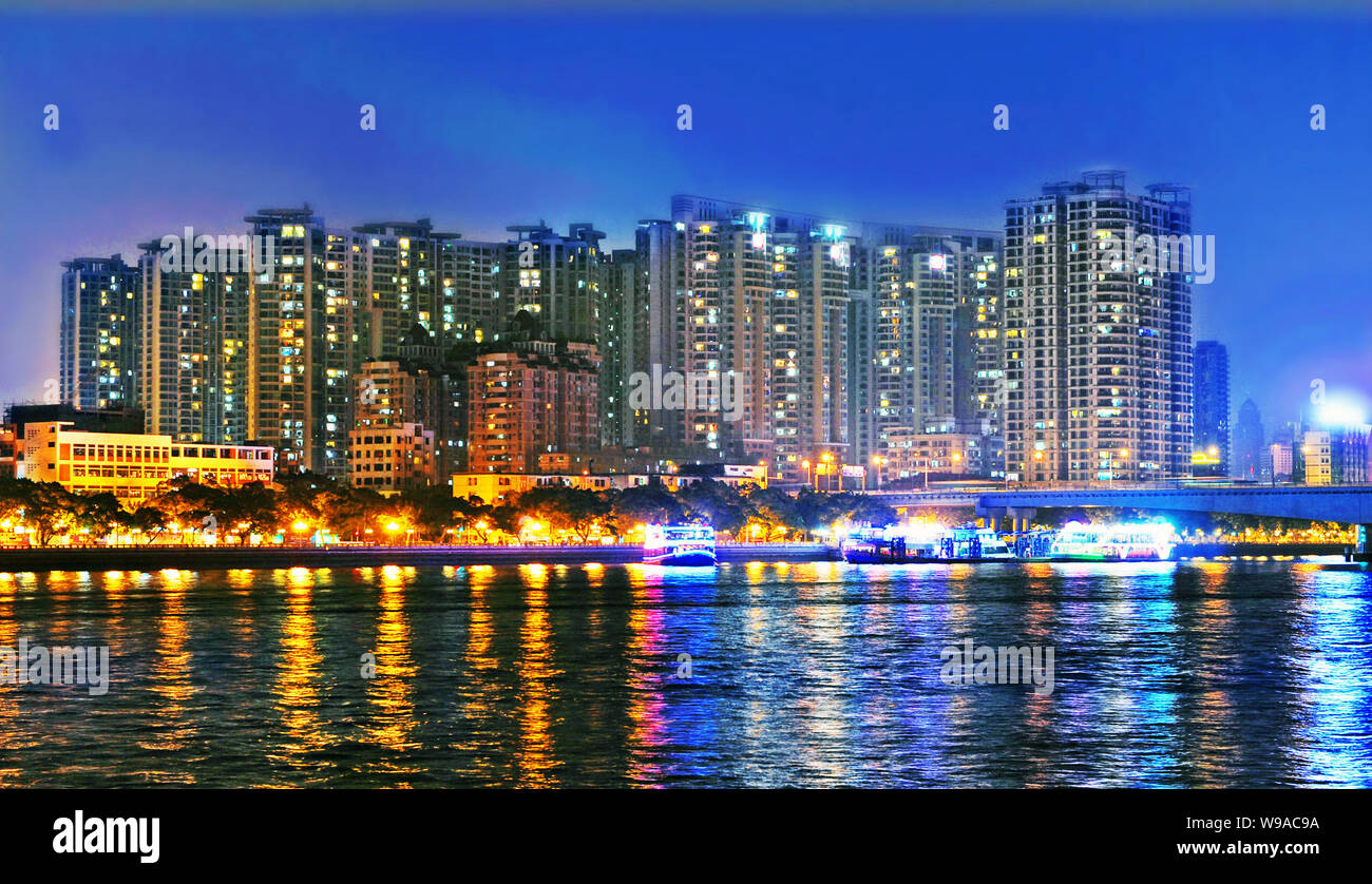---- Stadtbild von Guangzhou City, South China Guangdong Provinz, 4. Oktober 2009. Die Wirtschaft in sechs Provinzen in China wird so groß wie Th. Stockfoto