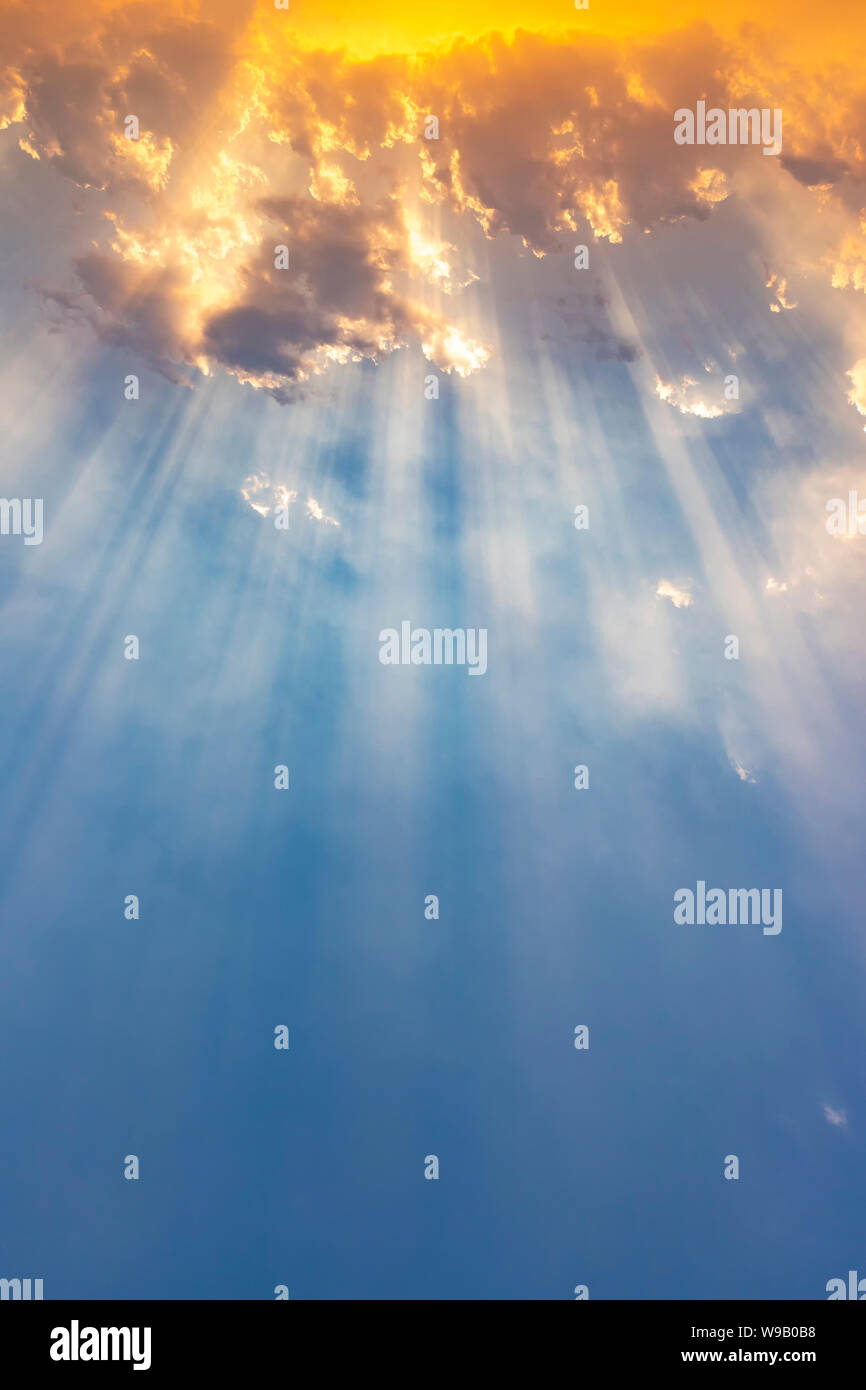 Breaking through the clouds broken cloud. Poyun манга. Валерий косов the breaking clouds. Прорываясь сквозь облака поцелуй. Breaking of the sun 2 часть.