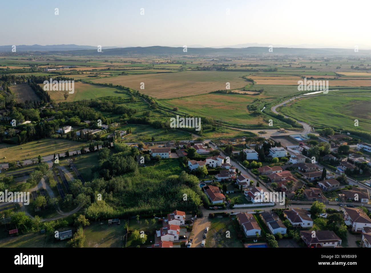 Luftaufnahme von Häusern in Katalonien, Spanien Stockfoto