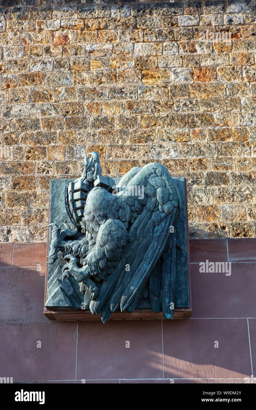CASSINO. Eine von 16 Bronze Skulpturen im Mémorial de la France combattante, Festung Mont-Valérien, Neuilly Sur Seine, Paris. Stockfoto