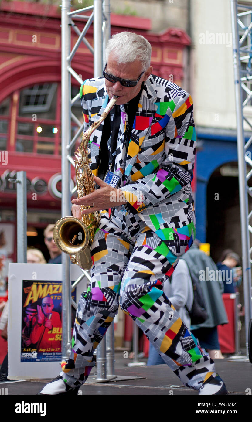 Edinburgh Fringe, Schottland, Großbritannien. August 2019. Ken Wood und die Mixer präsentieren erstaunliche Geschichten von Blues und Soul, mit Wayne Fury am Saxophon. Stockfoto