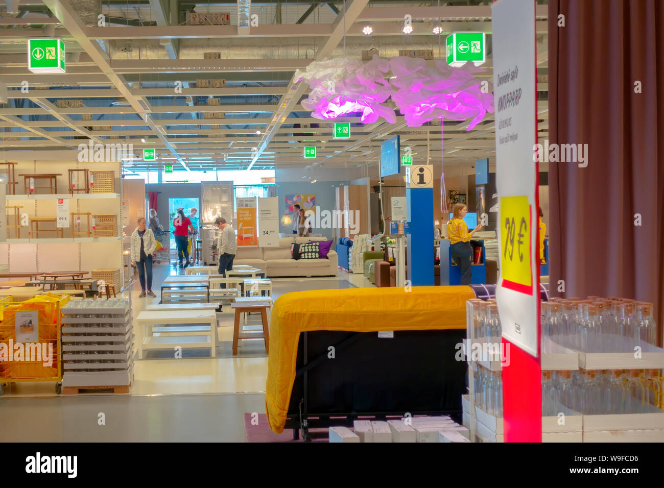 Innenansicht im Inneren IKEA. IKEA ist der weltweit grösste Möbel Händler in Vilnius, Litauen Stockfoto