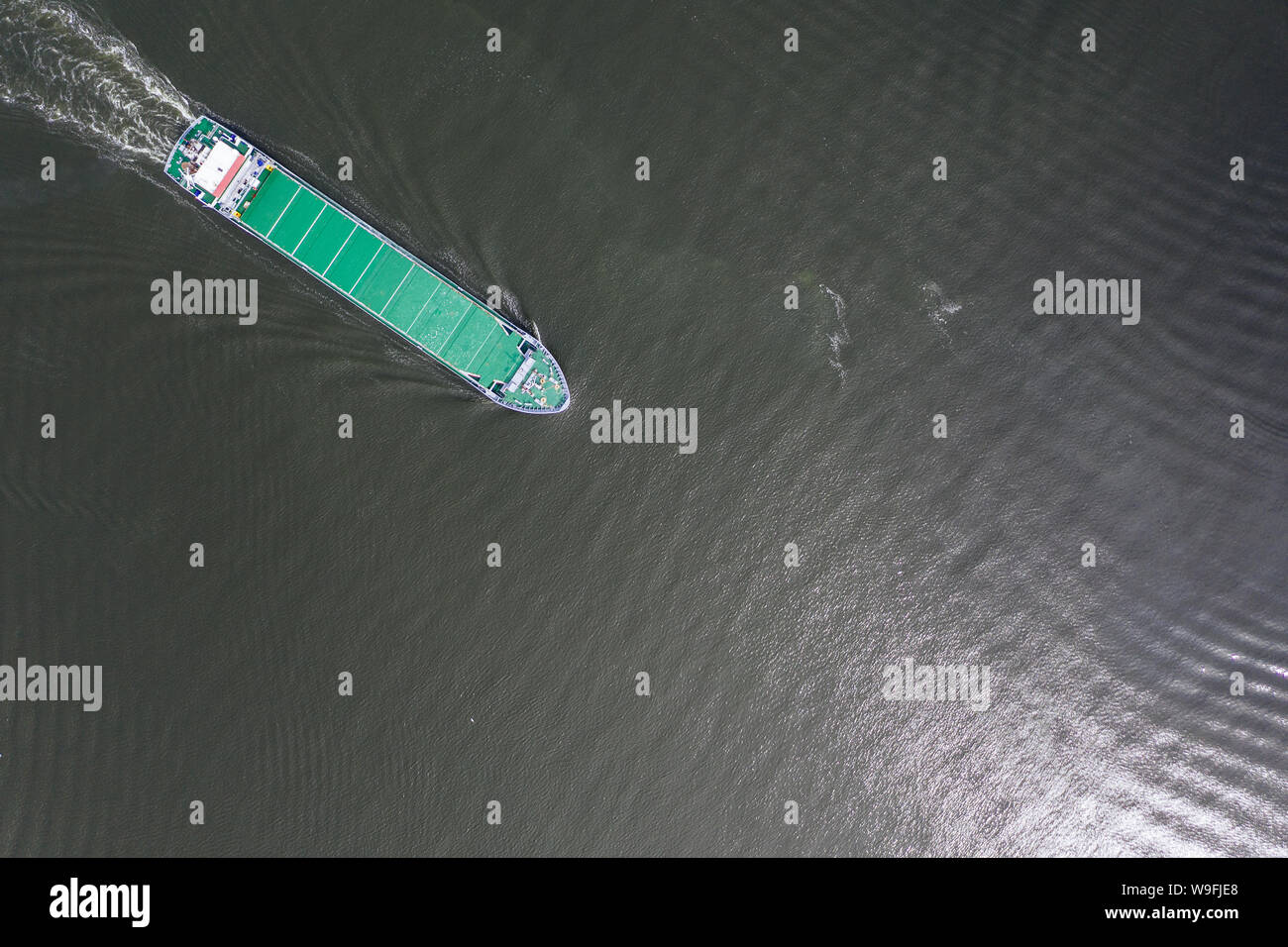 Antenne top-down-Sicht auf ein Schiff/Schiff. Ostsee Handel. Stockfoto
