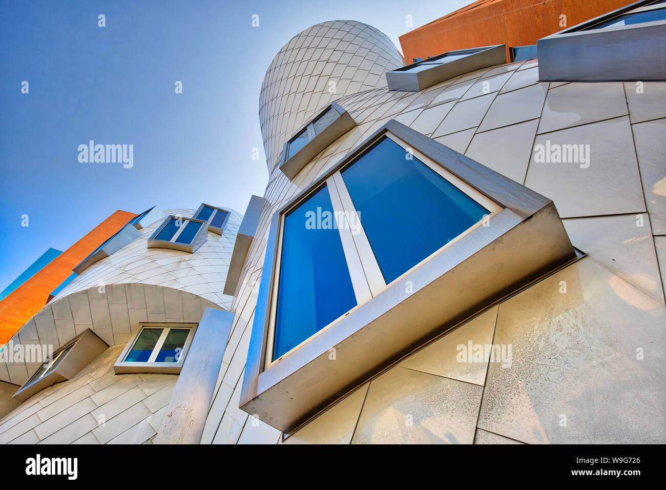 Boston, MA, USA - 16. Juli 2019: Welt-berühmten MIT-Institut für Technologie und modernen Gebäuden von Stata Center Stockfoto