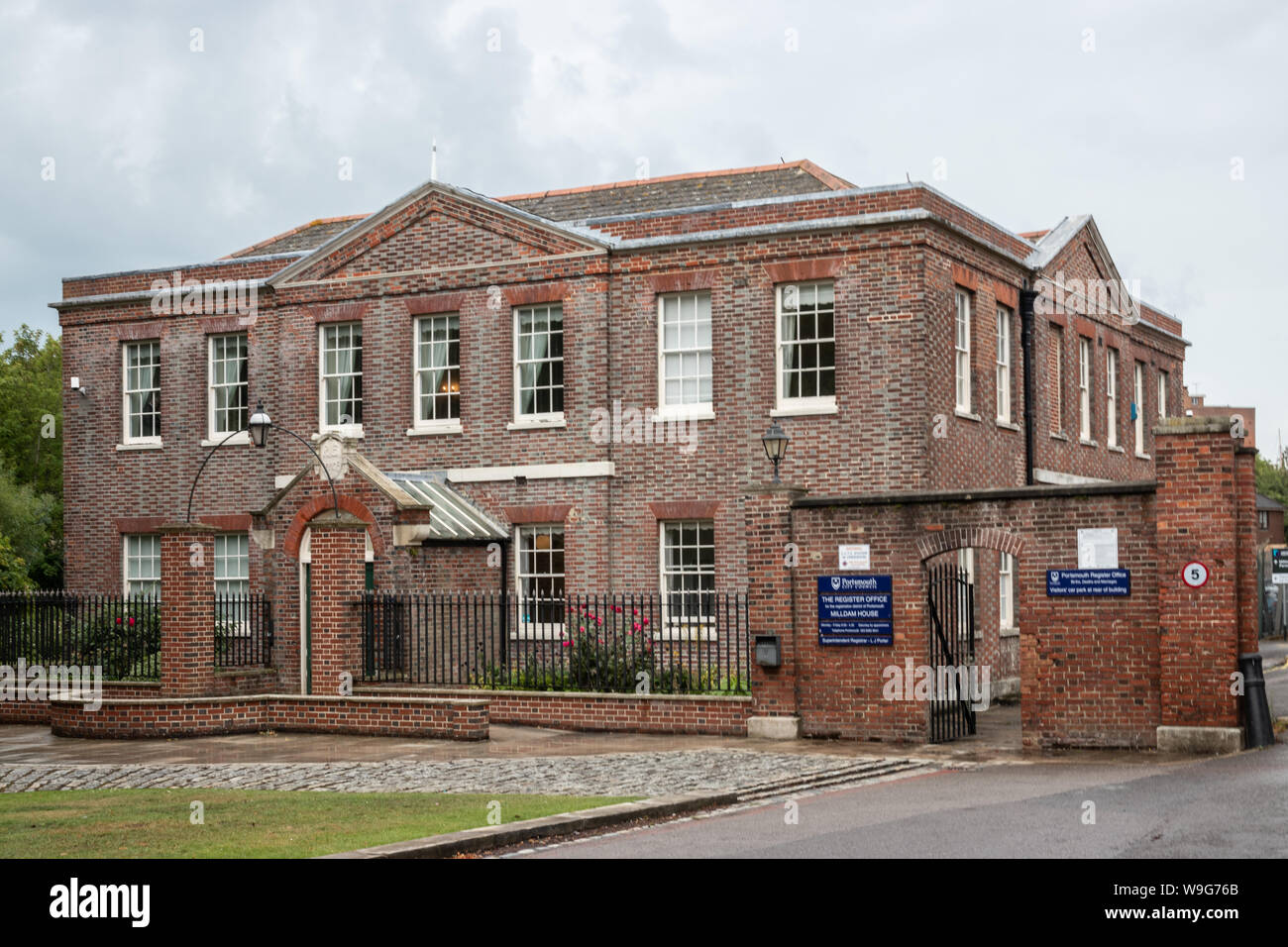 Das Äußere von Portsmouth Standesamt Milldam Haus, Burnaby Road, Portsmouth Stockfoto