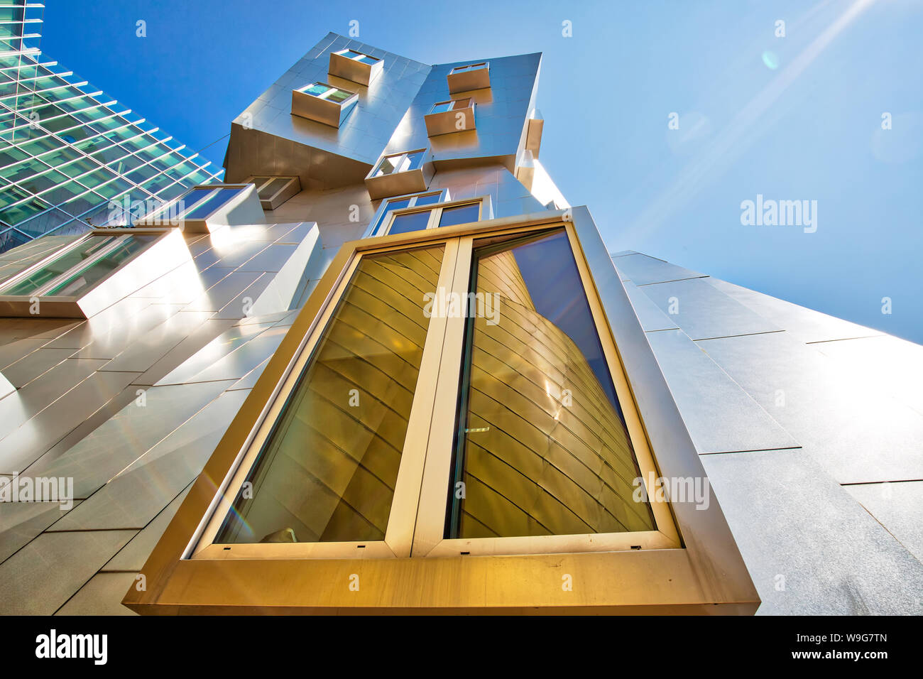 Boston, MA, USA - 16. Juli 2019: Welt-berühmten MIT-Institut für Technologie und modernen Gebäuden von Stata Center Stockfoto