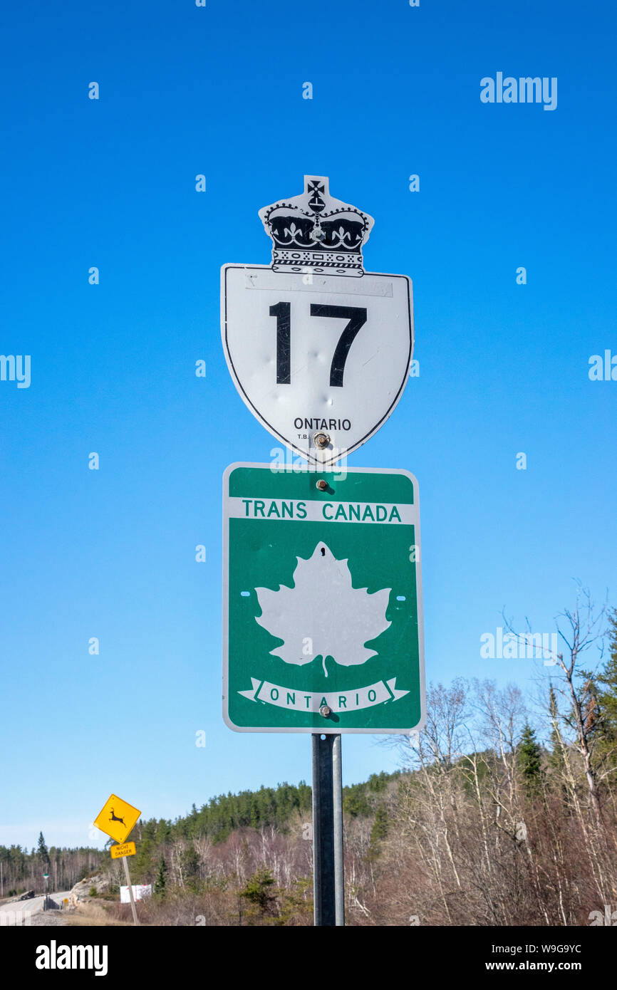 Trans Canada Highway 17 Zeichen in Ontario Kanada Teil des Trans Canada Highway. Stockfoto
