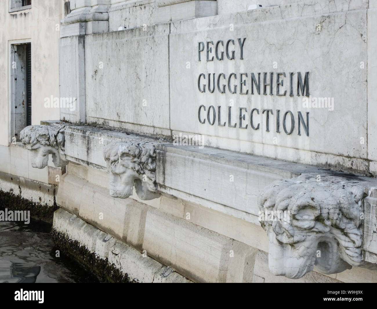 Peggy Guggenheim Sammlung auf dem Canal Grande, Venedig Stockfoto