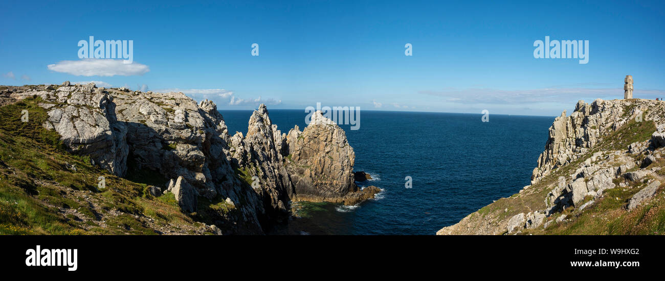 Camaret-sur-Mer, Pointe de Pen-Hir, das Denkmal für die Bretonen des Freien Frankreich, Halbinsel Crozon, Finistère, Bretagne, Frankreich Stockfoto