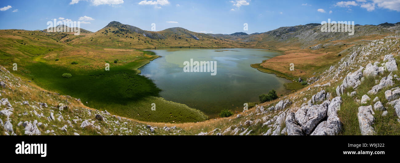 Panorama Foto von Zelengora Stirinsko See, Berg, Dinarischen Alpen, Bosnien und Herzegowina Stockfoto