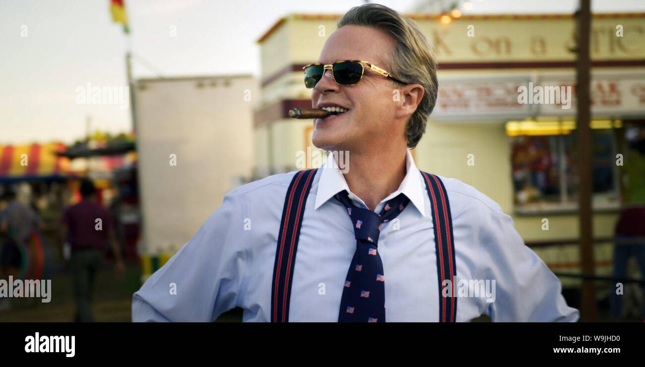 Die dritte Saison der amerikanischen Science Fiction - Horror web TV-Serie fremder Sachen, betitelt fremder Dinge 3. Die dritte Staffel stars Winona Ryder, David Harbour, Finn Wolfhard, Millie Bobby Brown, Gaten Matarazzo, Kaleb, McLaughlin, Noah Schnapp, Sadie Waschbecken, Natalia Dyer, Charlie Heaton, Joe Keery, dacre Montgomery, Maya Hawke, Priah Ferguson, und Cara Buono. Dieses Foto ist nur für den redaktionellen Gebrauch bestimmt und unterliegen dem Copyright der Film Company und/oder der bezeichneten Fotograf durch den Film oder die Produktion Firma zugewiesen. Stockfoto