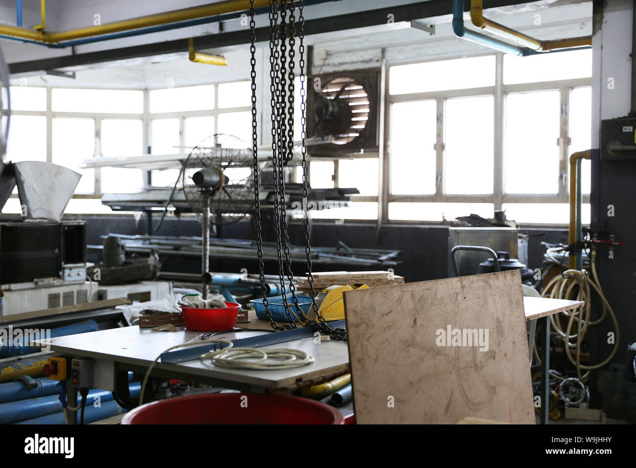 Alten industriellen Fabrik Innenraum, Hong Kong Stockfoto