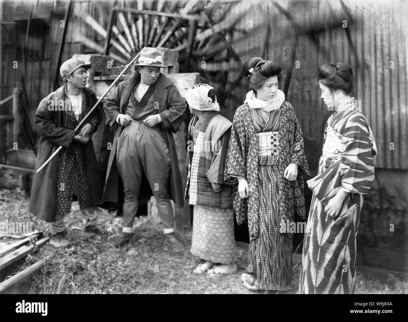 [1930er Jahre Japan - japanische Schauspieler]-Gruppe Foto von, was erscheinen Akteure zu werden. 20. Jahrhundert vintage Silbergelatineabzug. Stockfoto