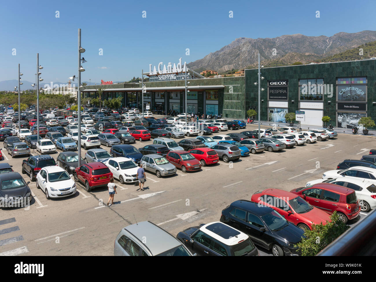La Canada Shopping Centre, Marbella, Costa del Sol, Provinz Malaga, Andalusien, Südspanien. Stockfoto