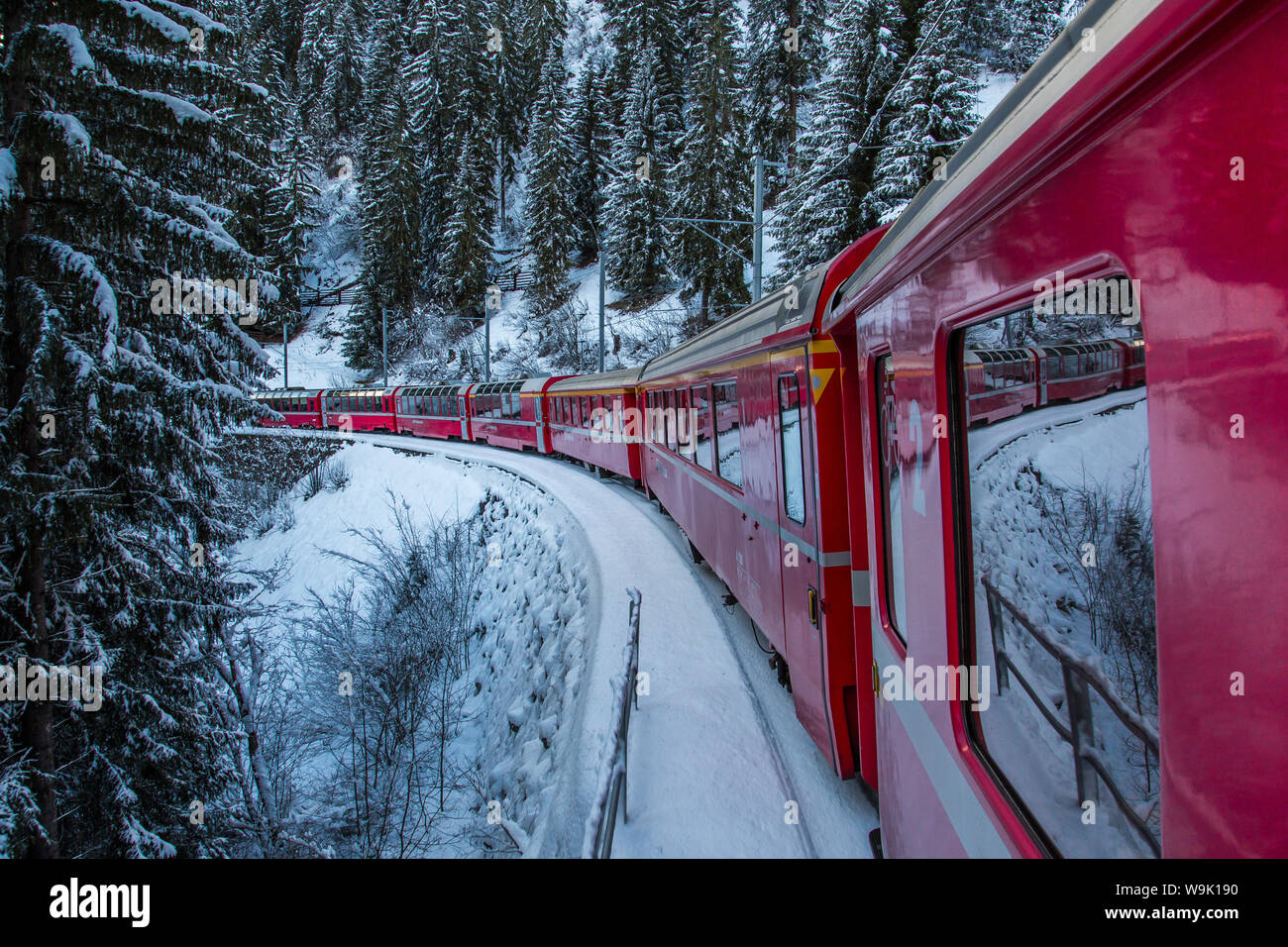 Der Albula-Bernina Bahn, UNESCO-Weltkulturerbe, eine Verbindung zwischen der Schweiz und Italien, der Schweiz, Europa Stockfoto