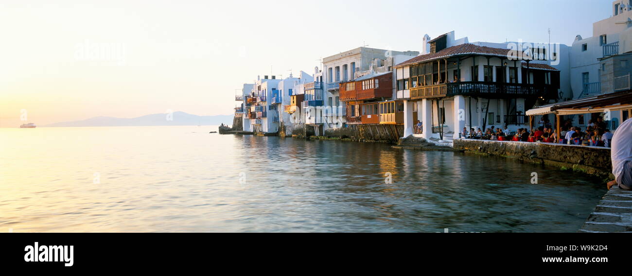 Little Venice, Mykonos Stadt, Mykonos (Mikonos), Griechische Inseln, Griechenland, Europa Stockfoto