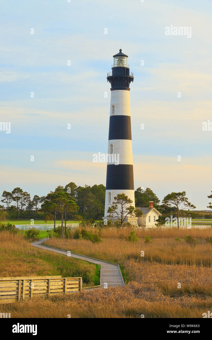 Sonnenuntergang, Bodie Island Lighthouse, Cape Hatteras National Seashore, North Carolina, USA Stockfoto