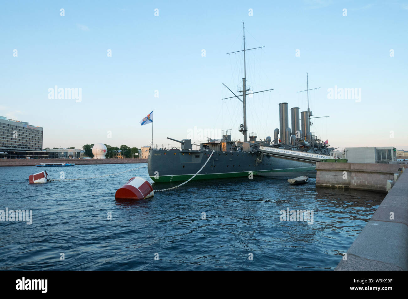 Lineare Kreuzer Aurora, das Symbol der Oktoberrevolution, Sankt Petersburg, Russland Stockfoto