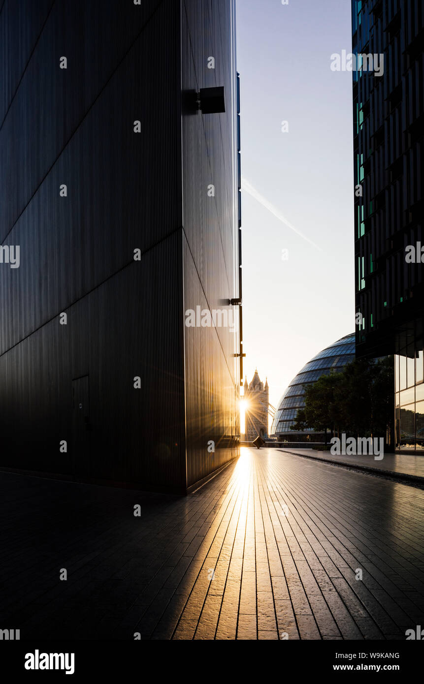 Sonnenaufgang von mehr London Place, London, England, Vereinigtes Königreich, Europa Stockfoto