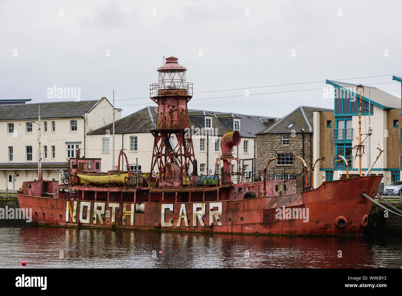 Die North Carr, altes Feuerschiff in Service 1933-75, an der Victoria Station, City Quay, Tayside Dundee, Schottland günstig Stockfoto