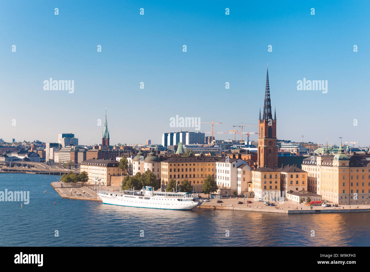 Stadtbild Bild der Architektur der Altstadt Pier im Stadtteil Södermalm Stockholm, Schweden Stockfoto