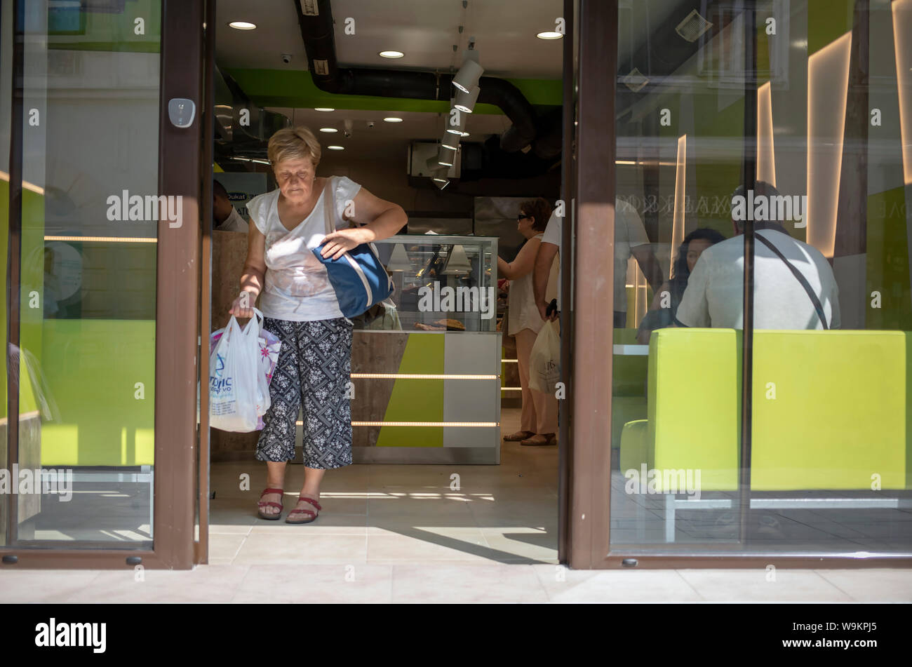 Belgrad, Serbien, August 9 2019: Blick auf die Bäckerei Gospodska Street in Belgrade Stockfoto