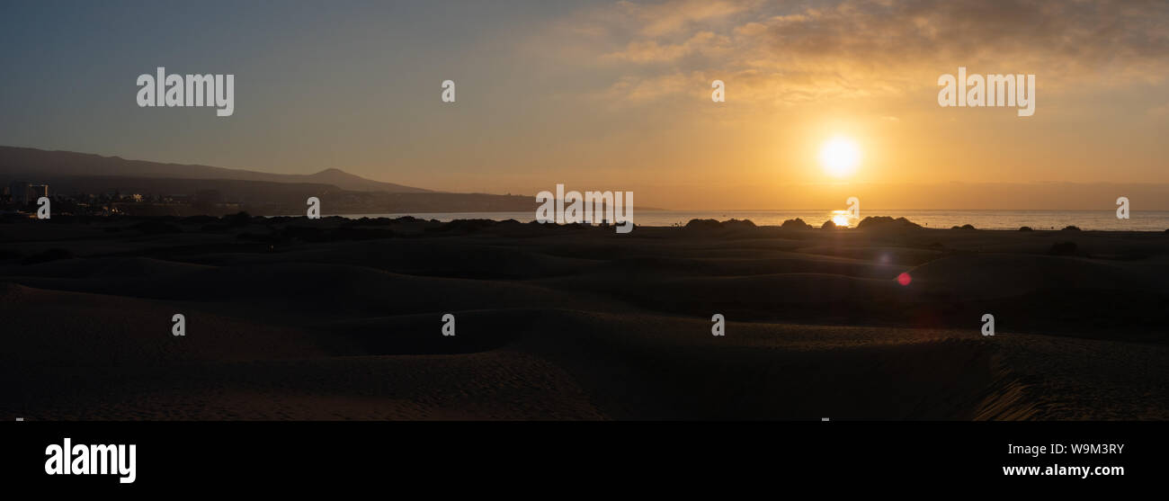 Sonnenaufgang über dem Atlantik, Maspalomas, Gran Canaria Stockfoto