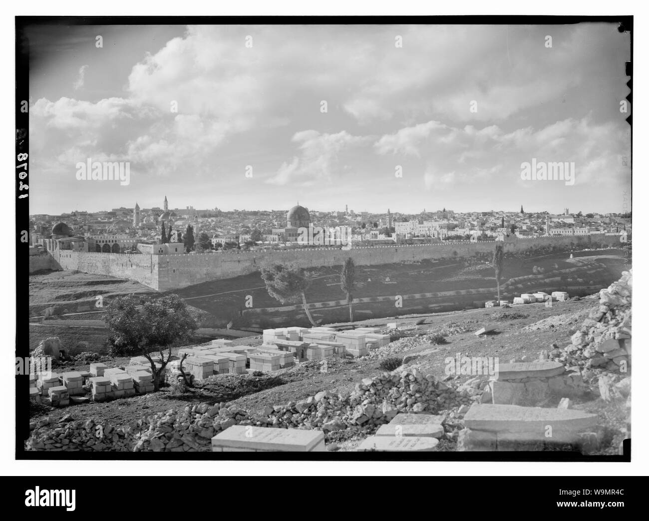 Kunst Bilder aus Jer. [D. h., Jerusalem] aus dem südlichen Hängen des Olivet über Jericho Road (Cloud) Stockfoto