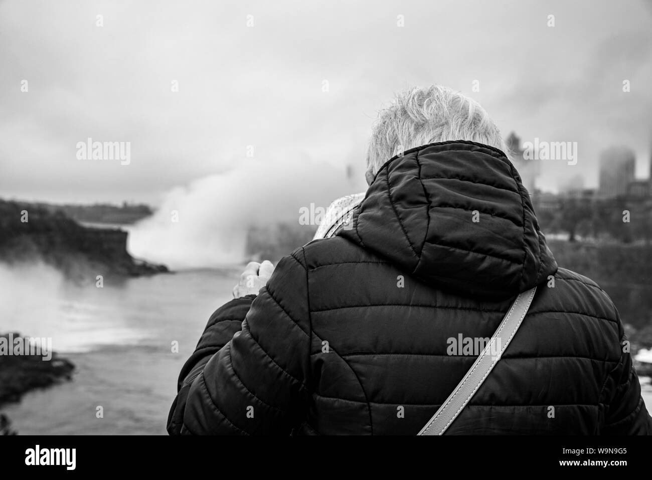 Die touristische Verwendung einer der vielen tower Projektoren in der Umgebung von Niagara Falls Stockfoto