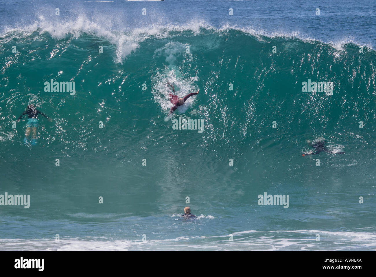 Bodysurfen am Weltberühmten Keil in Newport Beach Kalifornien Stockfoto