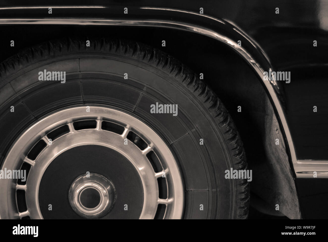 Hintergrund - Rad und Kotflügel Bogen eines Vintage Black Car Stockfoto