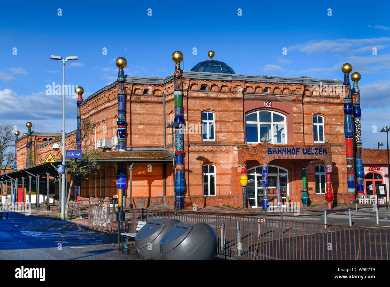 Hundertwasser-Bahnhof, Uelzen, Niedersachsen, Deutschland Stockfoto