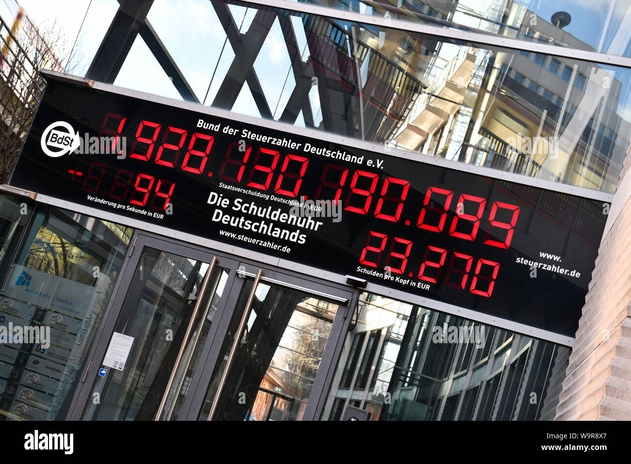 Schuldenuhr, Bund der Steuerzahler, Reinhardtstraße, Mitte, Berlin, Deutschland Stockfoto