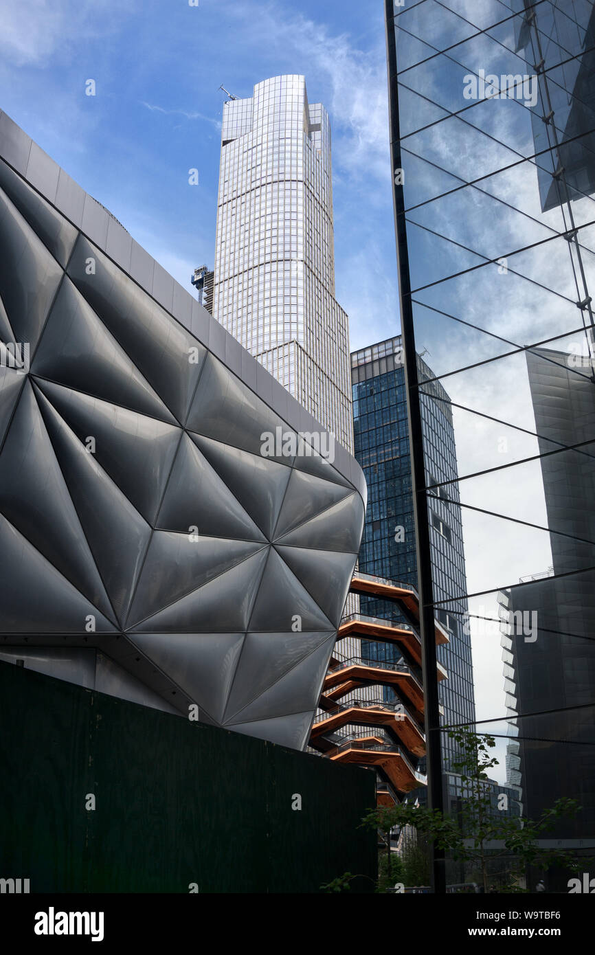 USA New York City, Wohn- und Geschäftshäuser Hochhäuser in der Nähe des Hudson Yards Subway auf der west Side von Manhattan, New York City, 19. Juni Stockfoto