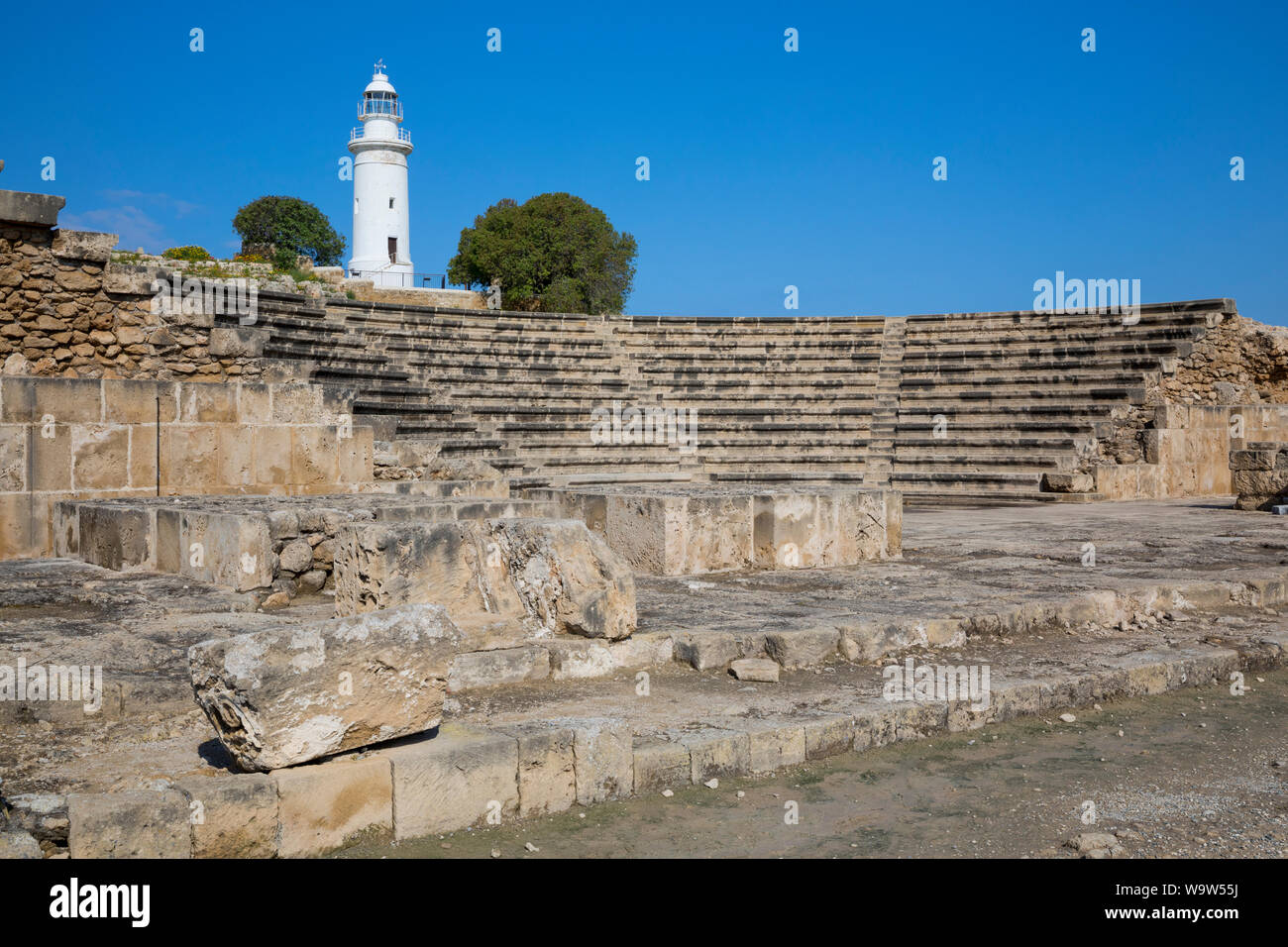 Das Odeon und Leuchtturm in Kato Pafos Archäologischen Park, Paphos, Zypern Stockfoto