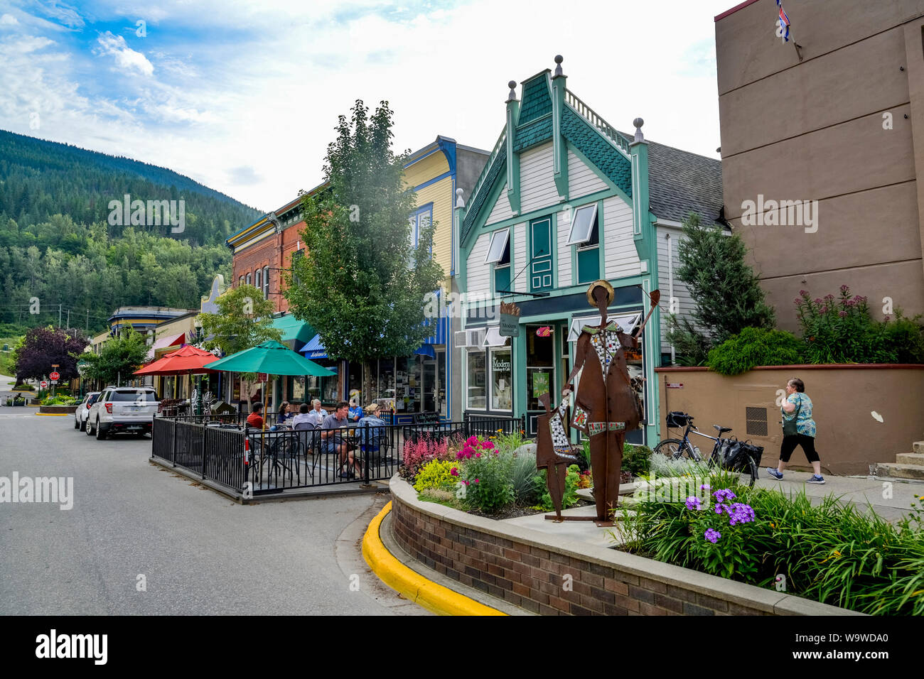 Modern Bakeshop, Cafe, Terrasse, Revelstoke, British Columbia, Kanada Stockfoto