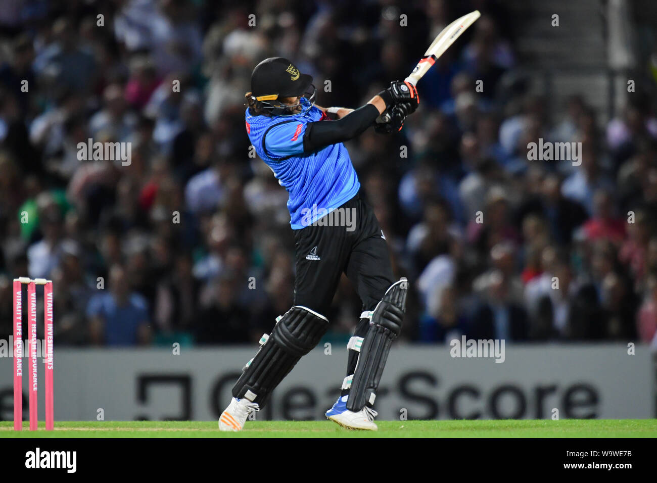 LONDON, VEREINIGTES KÖNIGREICH. 15 Aug, 2019. David Wiese von Sussex Crircket Verein während T 20 Vitalität Blast Befestigung zwischen Surrey vs Sussex am Kia Oval Cricket Ground am Donnerstag, 15. August 2019 in London, England. Credit: Taka G Wu/Alamy leben Nachrichten Stockfoto