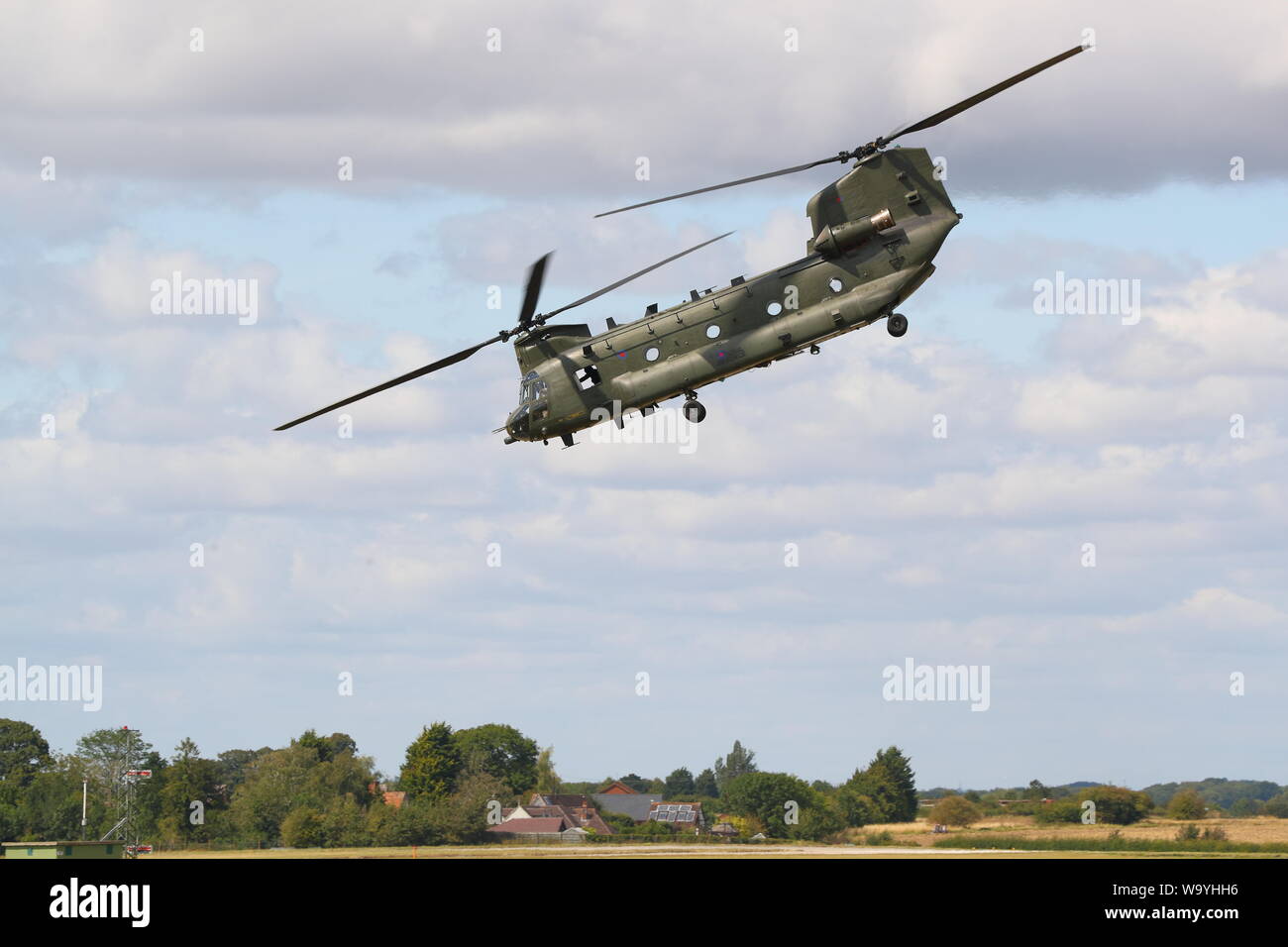 Bell CH-47 Chinook Hubschrauber zeigt seine Vielseitigkeit an den Tag der Familie an RAF Benson, Oxfordshire, UK Stockfoto