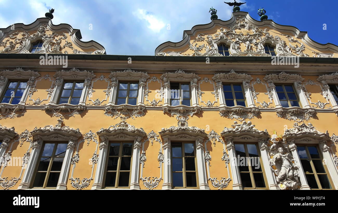 Würzburg ist eine Stadt in Bayern, Franken mit vielen Attraktionen. : Falkenhaus Stockfoto