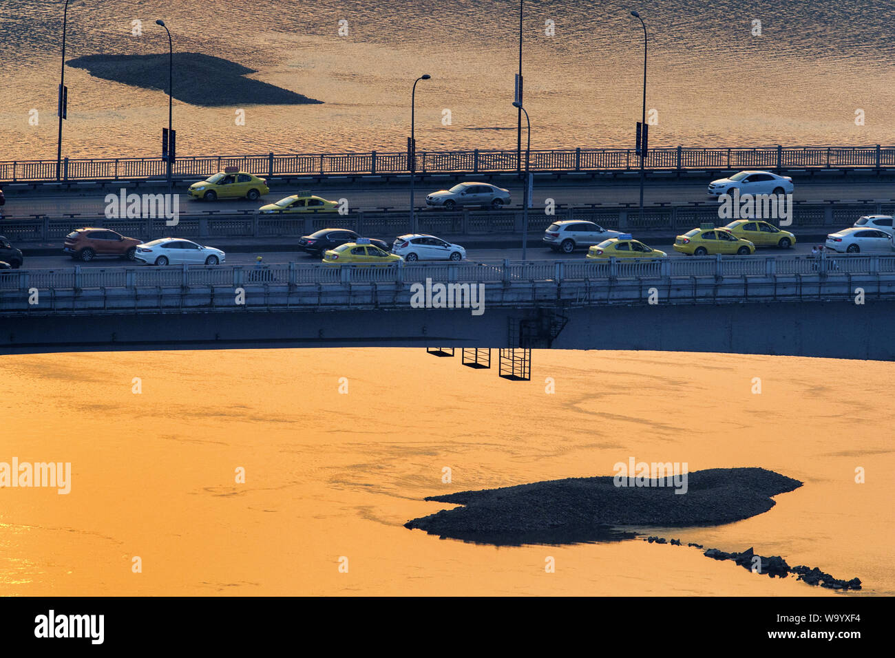 Chongqing Changjiang River Bridge Deck Stockfoto
