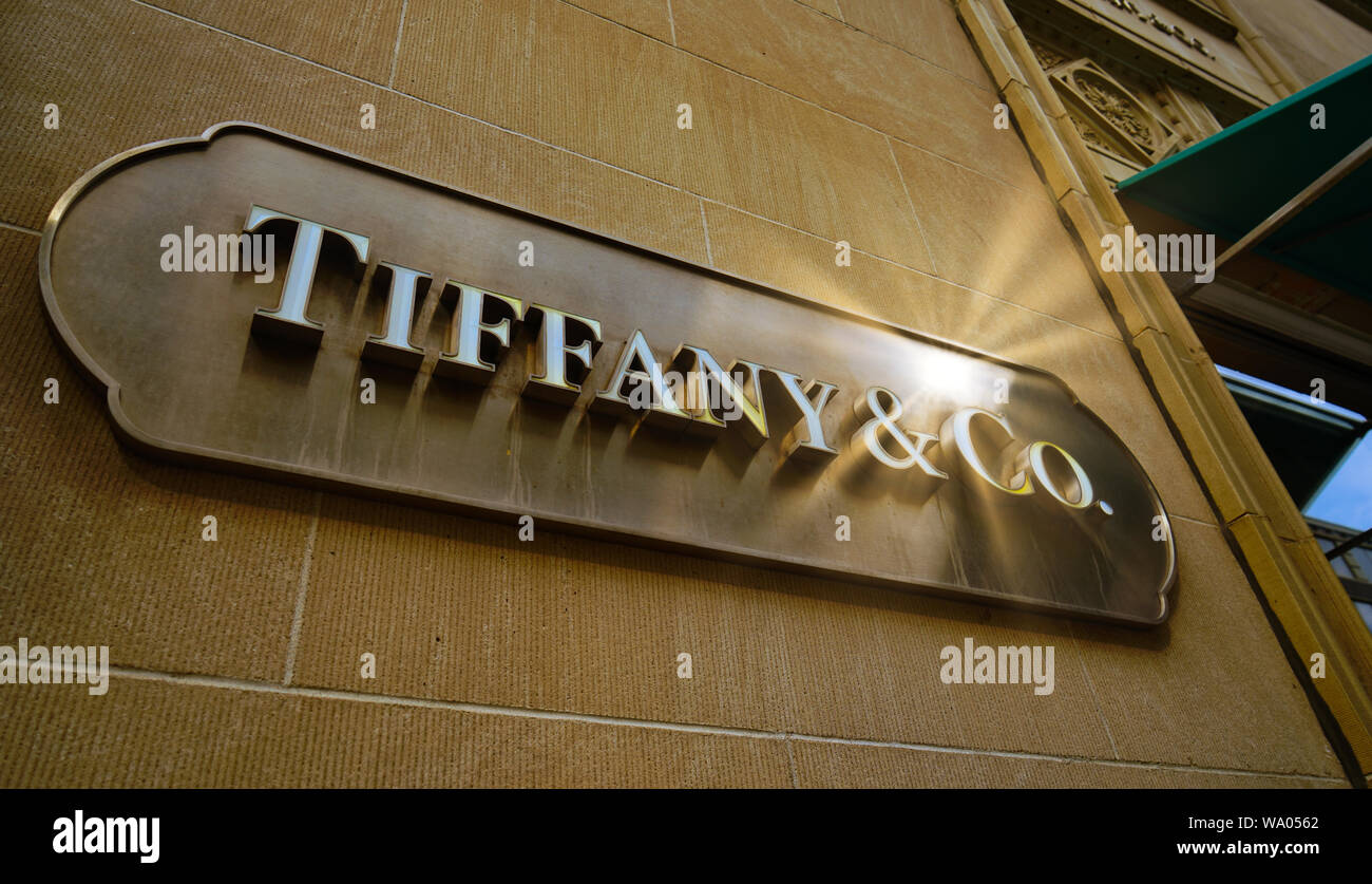 Montreal, Quebec, Kanada, August 14,2019. Close-up von Tiffany & Co. unterzeichnen in Montreal, Quebec, Kanada. Credit: Mario Beauregard/Alamy Nachrichten Stockfoto