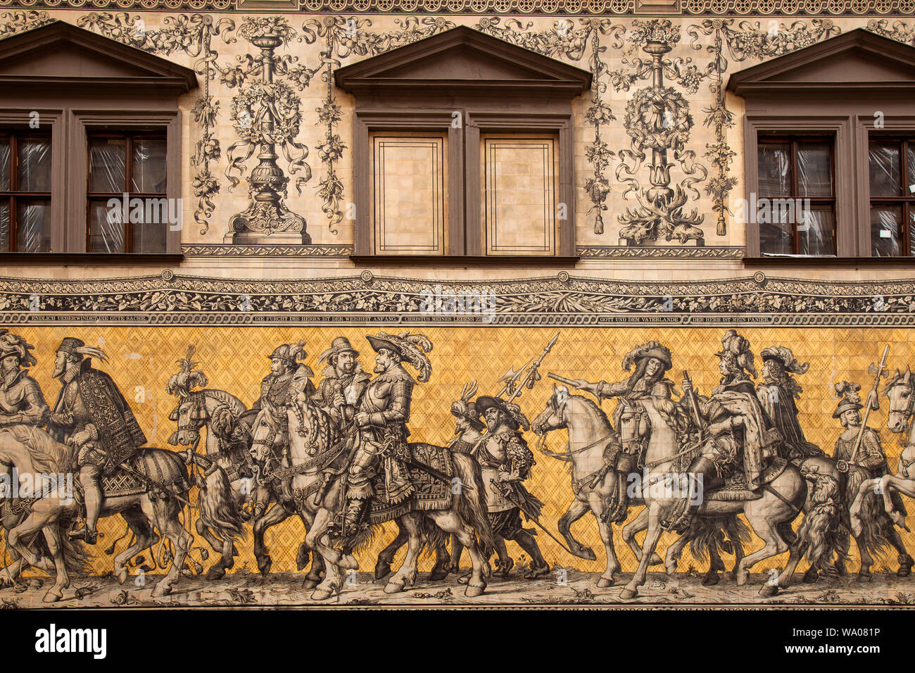 Wandbild "Fürstenzug" Fassade der stallhof an der Augustusstraße, Dresden, Sachsen, Deutschland, Europa, 30057008 *** Local Caption *** Stockfoto