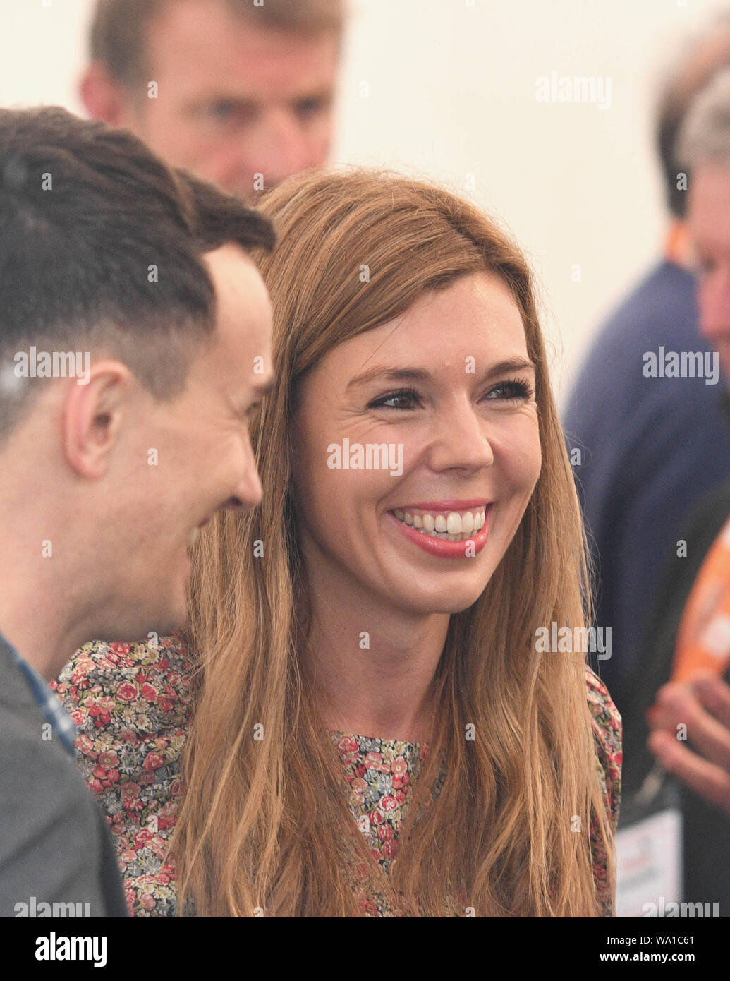 Carrie Symonds, der Partner der Premierminister Boris Johnson, besucht Birdfair, Umweltbewusstsein Konferenz, die auf Rutland Water Naturschutzgebiet Egleton in der Nähe von Oakham, wo sie wegen einer Rede geben. Stockfoto