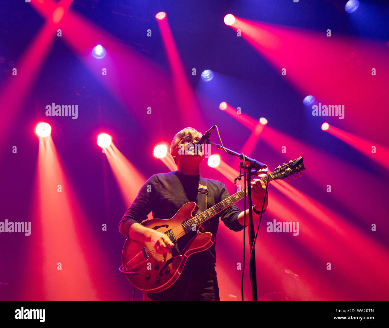 Edinburgh, Schottland, Großbritannien. 16. August 2019. Die legendäre Schottische Band Teenage Fanclub spielen Leith Theater während der Edinburgh International Festival. Abgebildet; Norman Blake von Teenage Fanclub. Iain Masterton/Alamy Leben Nachrichten. Stockfoto