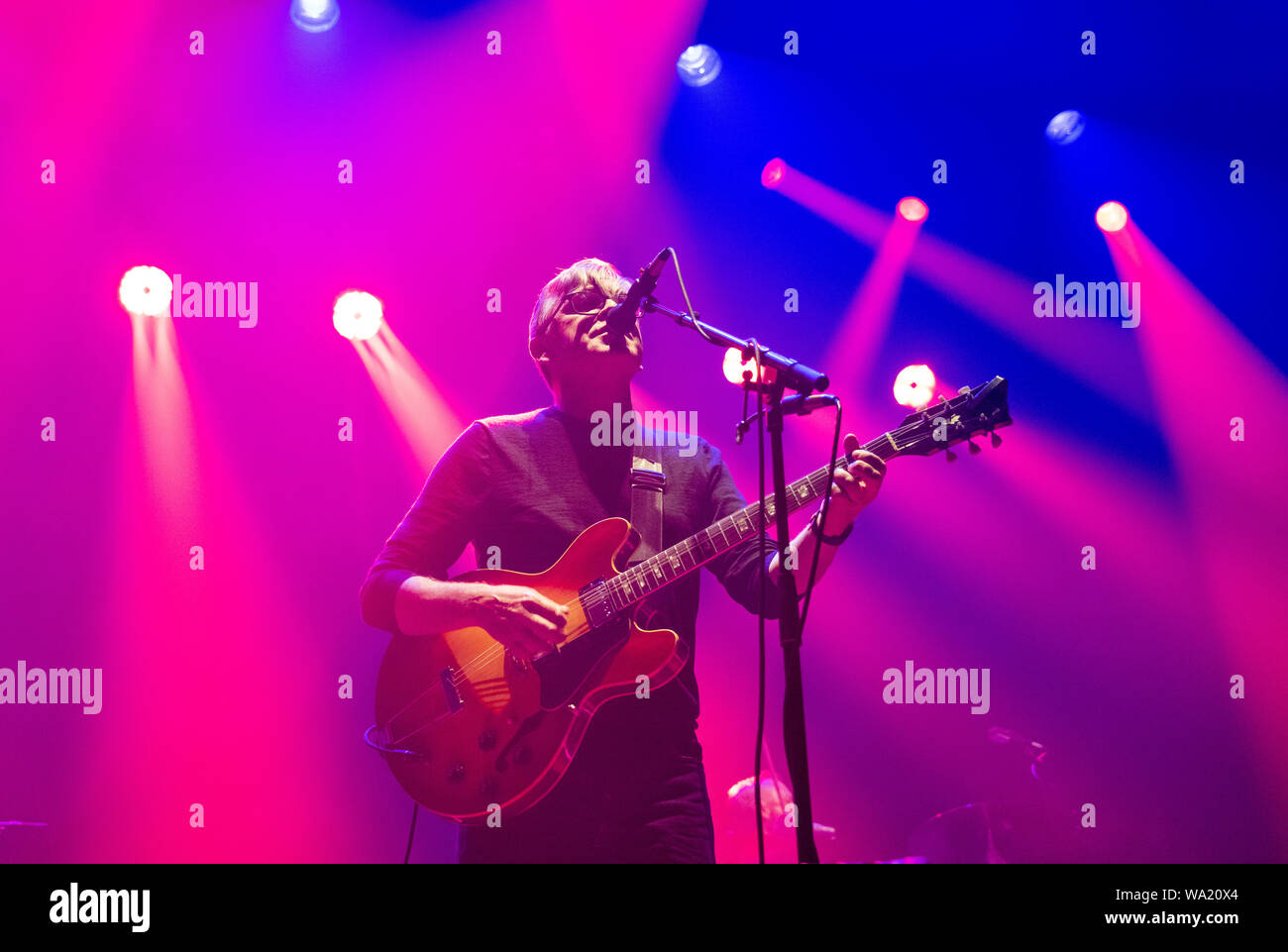 Edinburgh, Schottland, Großbritannien. 16. August 2019. Die legendäre Schottische Band Teenage Fanclub spielen Leith Theater während der Edinburgh International Festival. Abgebildet; Norman Blake von Teenage Fanclub. Iain Masterton/Alamy Leben Nachrichten. Stockfoto