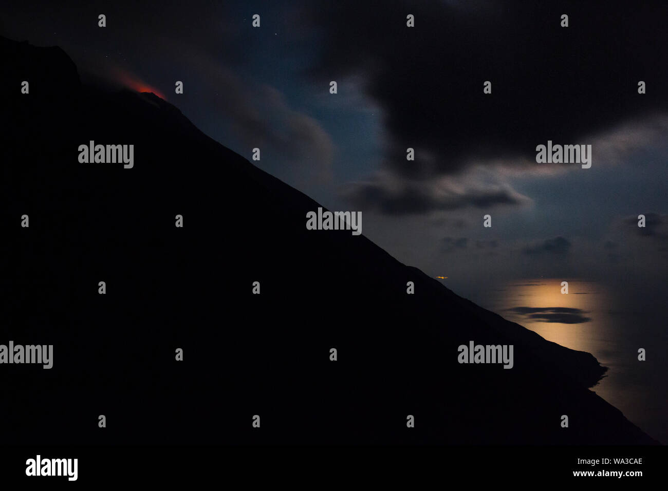 Stromboli Sciara del Fuoco. Sizilien, Italien Stockfoto